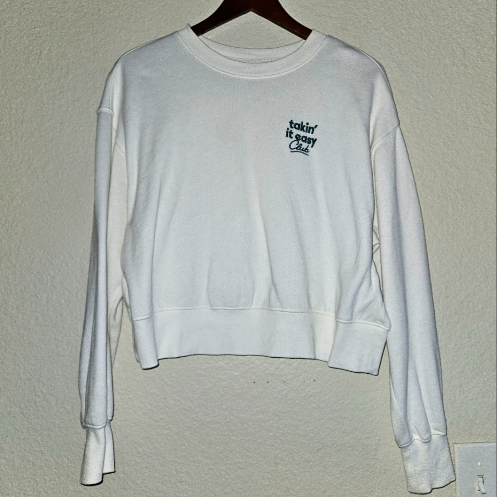 White Old Navy Sweatshirt